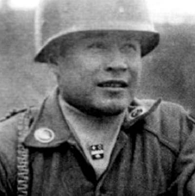 Profile photo of Master Sergeant Roy Benavidez